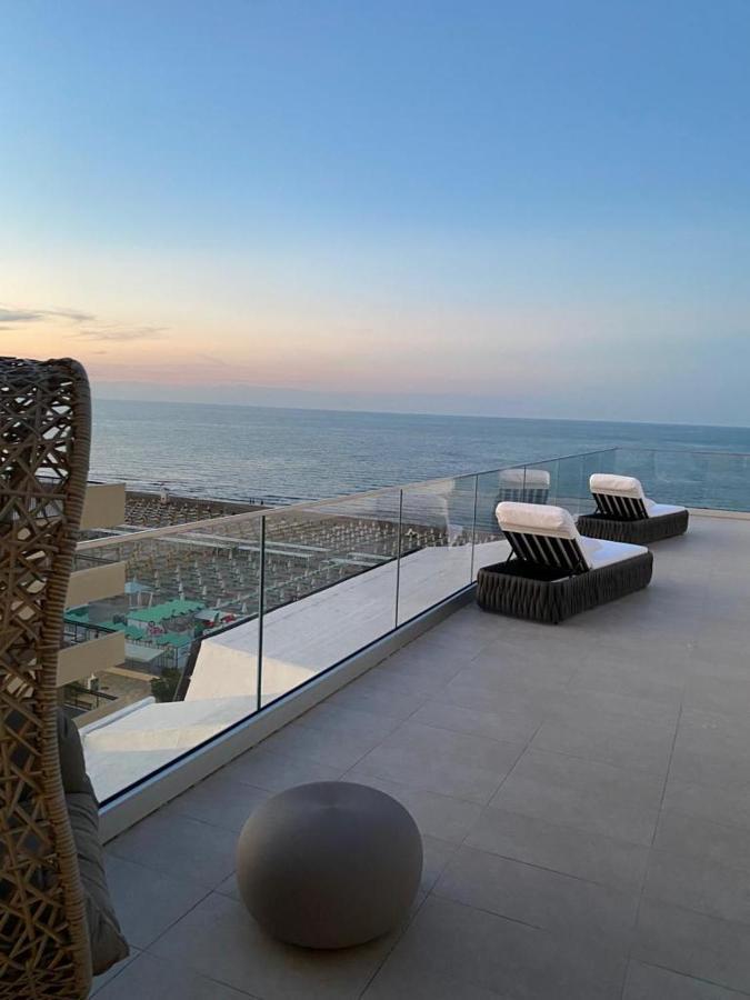 Hotel Arizona Riccione Eksteriør bilde