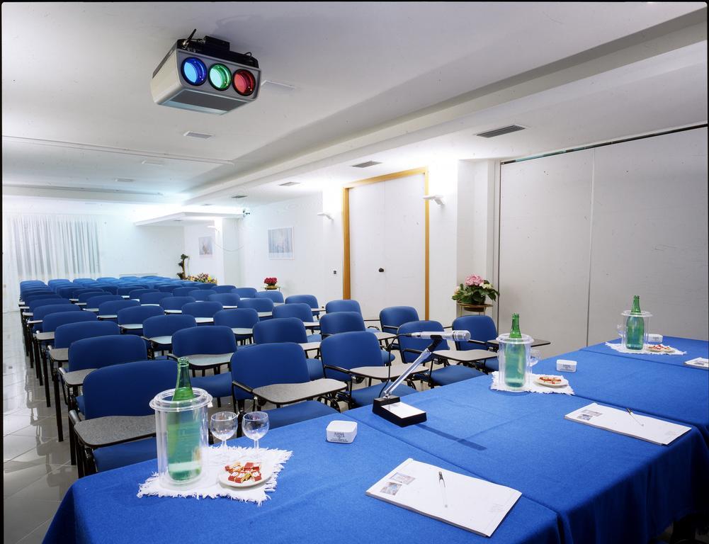 Hotel Arizona Riccione Eksteriør bilde
