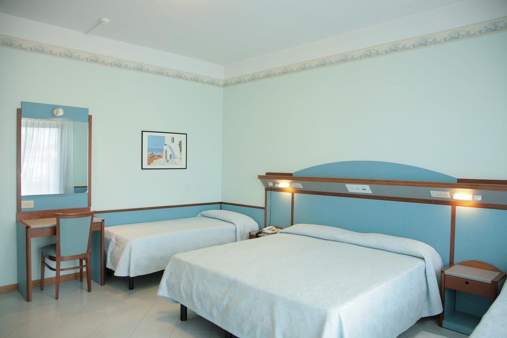 Hotel Arizona Riccione Eksteriør bilde