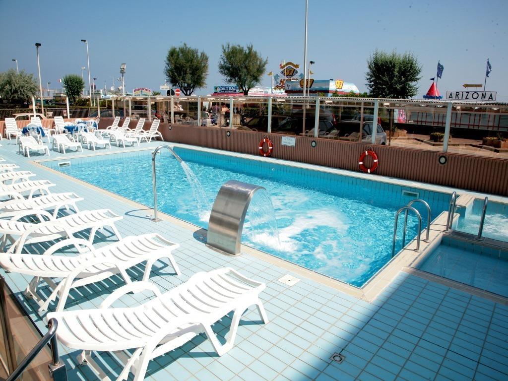 Hotel Arizona Riccione Eksteriør bilde