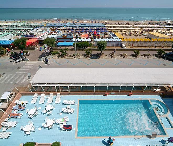 Hotel Arizona Riccione Eksteriør bilde