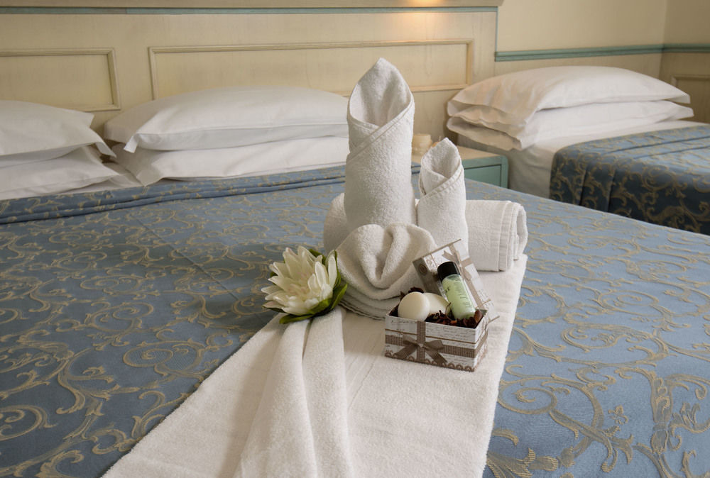 Hotel Arizona Riccione Eksteriør bilde